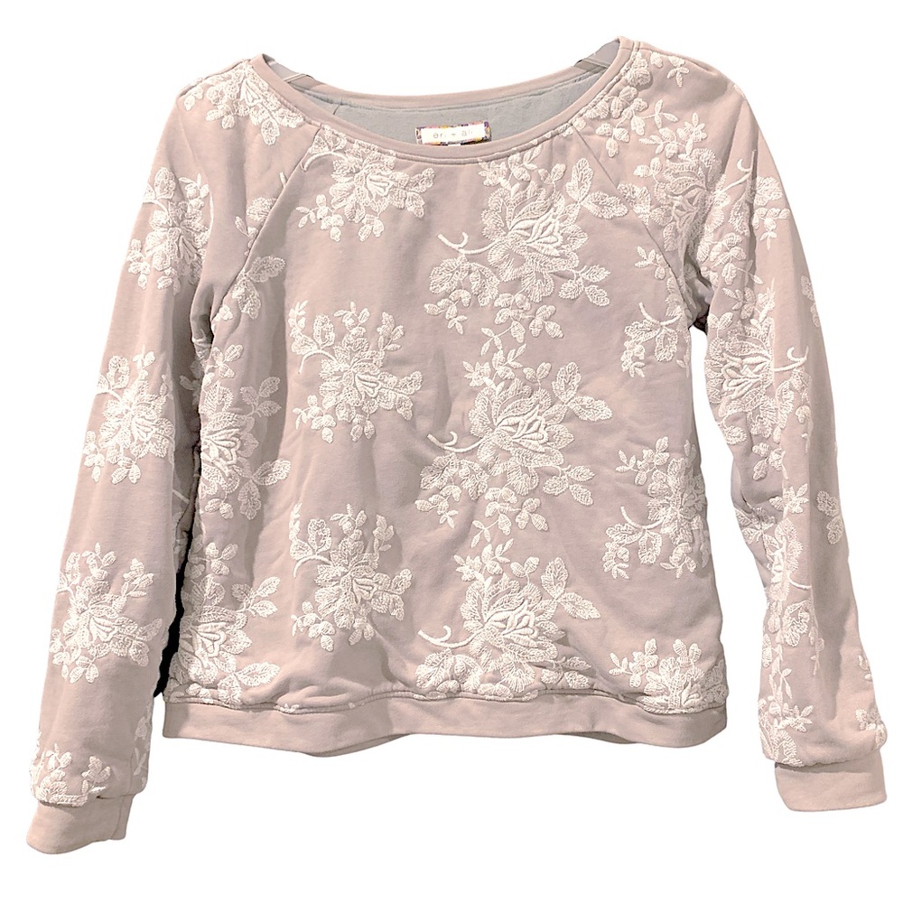 ERI + ALI Anthropologie Gray Pullover with White Embroidered Floral Detail
